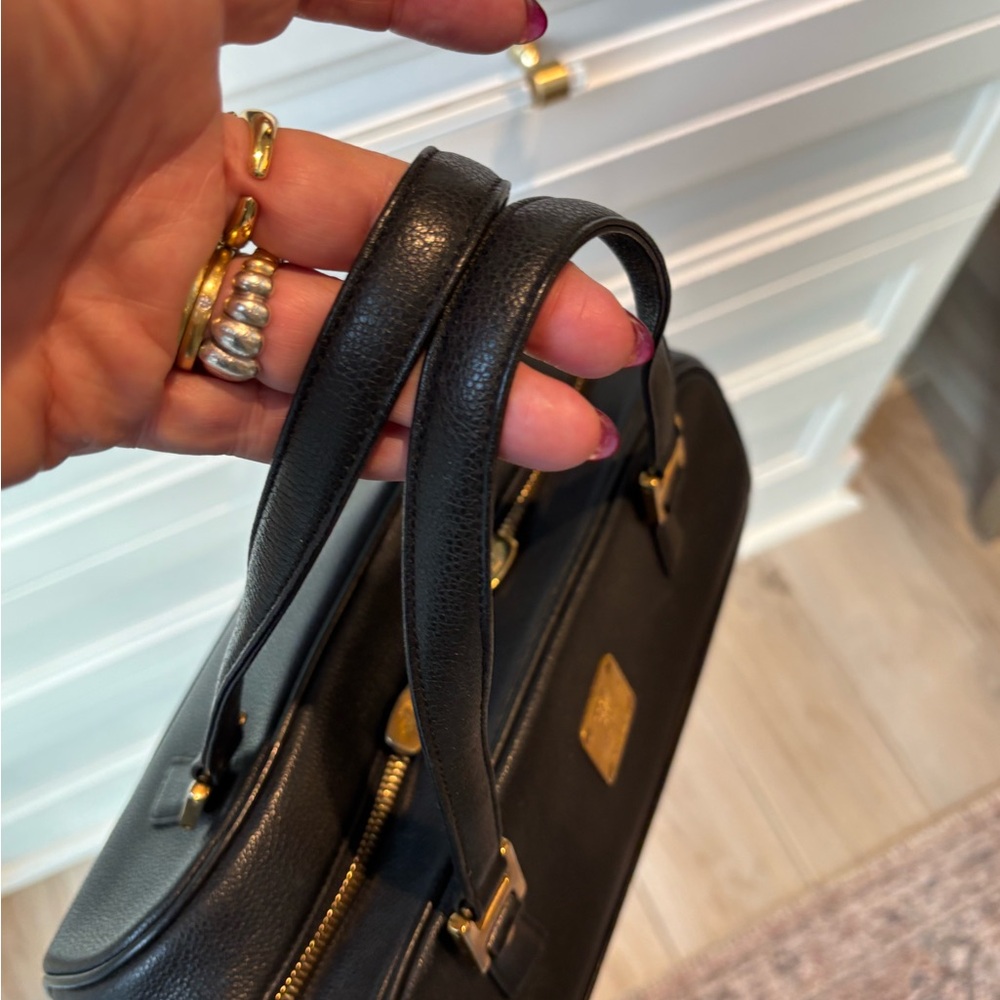MCM Heritage COA EUC Black Leather Shoulder Bag with Gold Accents - Picture 11 of 15